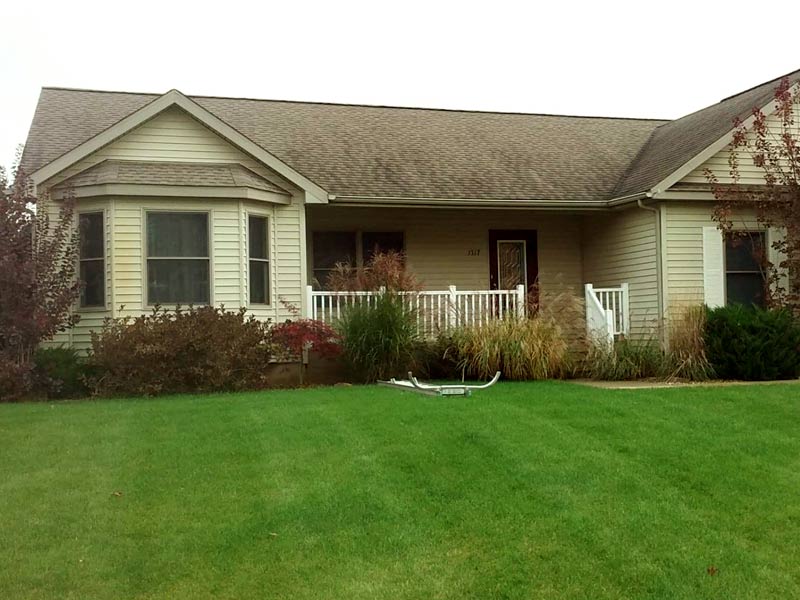 black streaks on roof before cleaning in northwest indiana